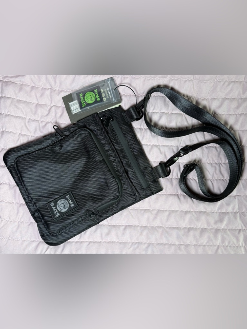Dimebags - Comare - Smell Proof Crossbody Bag - Black
